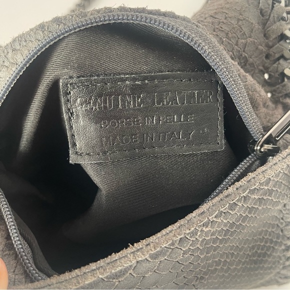 Leather Borse in Pelle snake embossed Chain Wrapped Crossbody bag - Picture 3 of 9